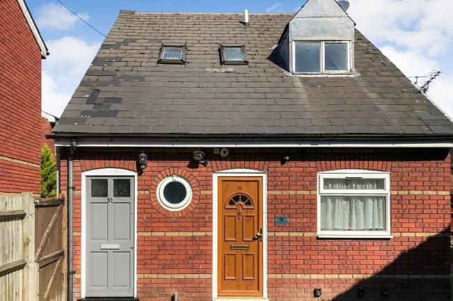 10 Hamlet Close, London, SE13 5SS
 10