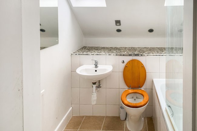 10 Hamlet Close, London, SE13 5SS
 10