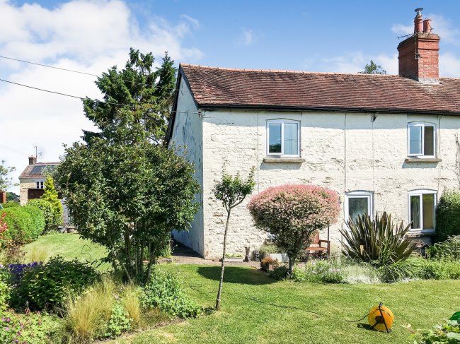 Purns Mill Cottage, Colesbrook, Dorset SP8 4HH
 8