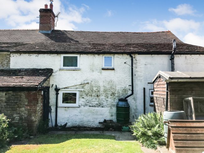 Purns Mill Cottage, Colesbrook, Dorset SP8 4HH
 8