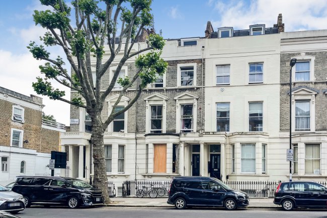 64C Elgin Avenue, Maida Vale, London W9 2HA
 6