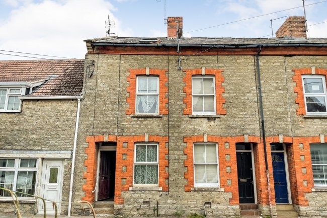 20 North Allington, Bridport, Dorset, DT6 5DY
 8