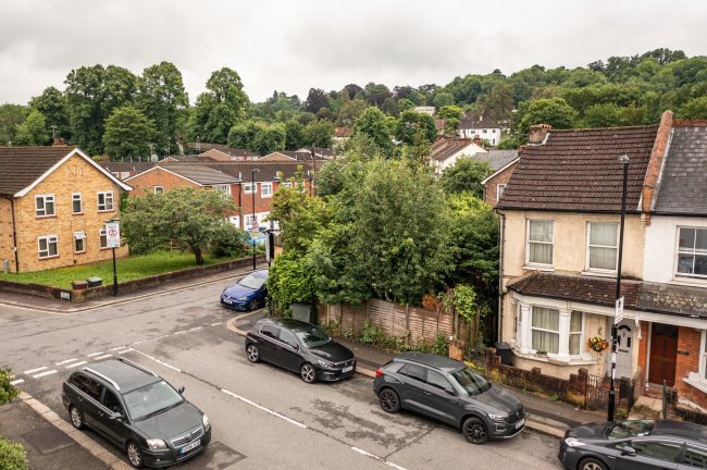 The Bungalow
Little Roke Road
Kenley, Surrey CR8 5NE
 1