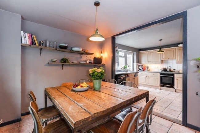 117 Church Street, Rickmansworth WD3 1JJ
 2