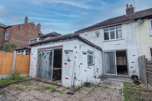 34 Highfield Road, Manchester, Lancashire, M32 8NQ
 4