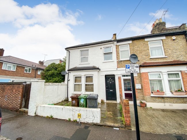 69 Wilmot Road, Leyton, London, E10 5LT 3