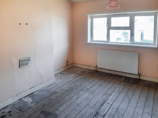 13 Watson Road, Leicester, LE4 6RZ 
 1