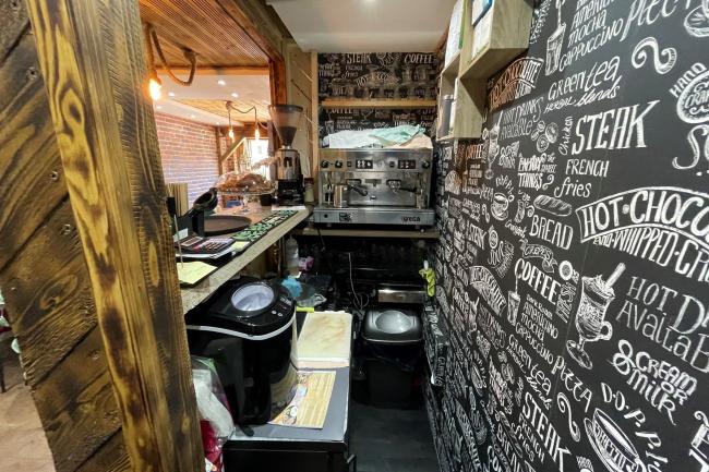 5 Parish Lane, Penge, London SE20 7LH 1