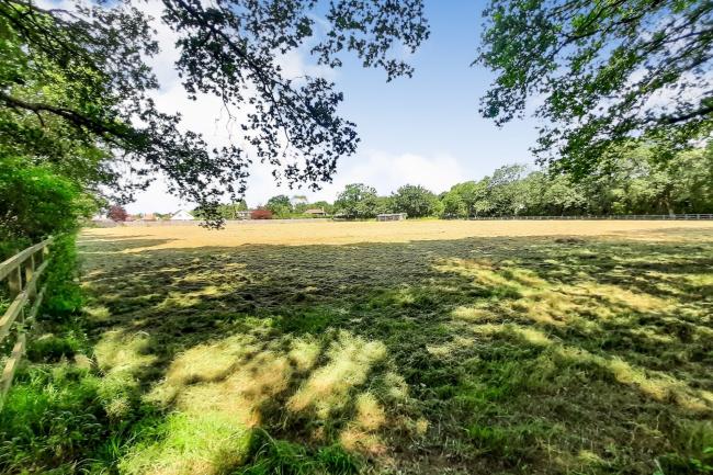 Land on the east side of Nuthurst Street, Nuthurst, Horsham, RH13 6RG 4