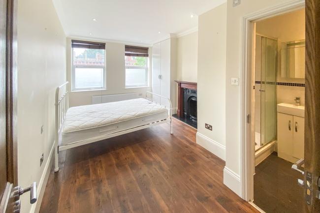 Flat C, 70 Cricklewood Broadway, London, NW2 3EP 6