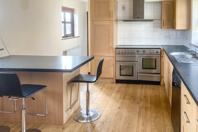 The Elms, Radclive Road, Gawcott, Buckingham MK18 4JB 2