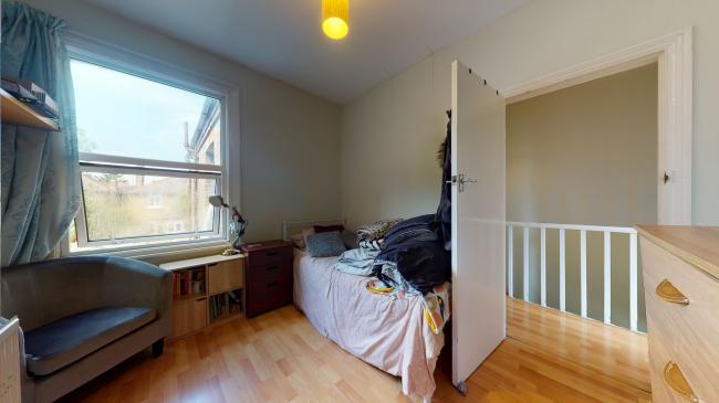 27a Fleeming Road, Walthamstow, London E17 5ET
 1