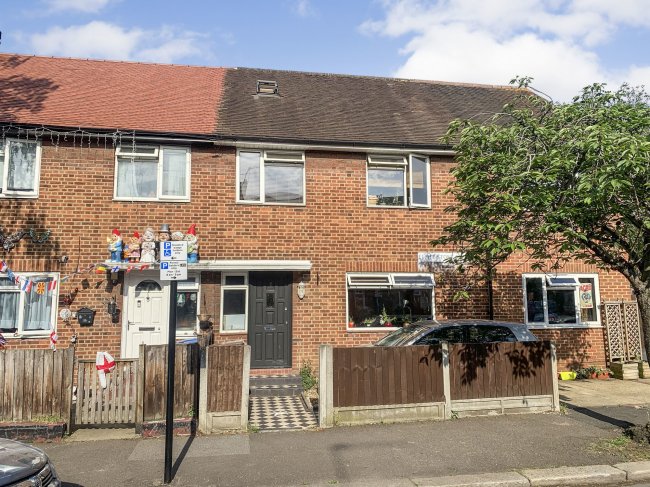 2 Elphinston Road, Walthamstow, London E17 5EX
 8