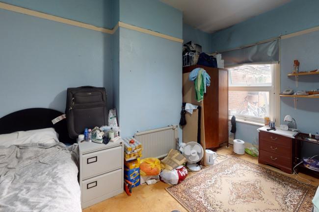 59 High Street, Crawley, West Sussex RH10 1BQ
 10