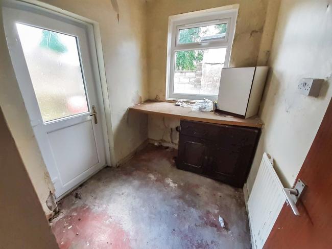 122 Sough Road, Darwen, Blackburn, Lancashire BB3 2HA
 5