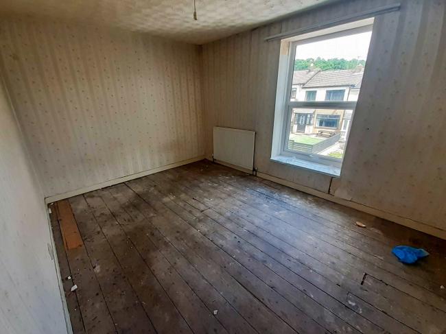 122 Sough Road, Darwen, Blackburn, Lancashire BB3 2HA
 5