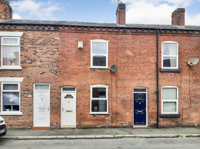 47 Oxford Street, Leigh, Wigan, Lancashire WN7 1NG
 2