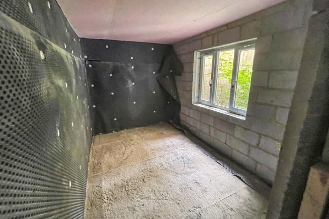 The Lord Clyde,  9 Wotton Road, Lewisham, London, SE8 5TQ
 3