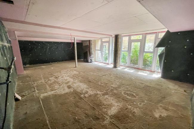 The Lord Clyde,  9 Wotton Road, Lewisham, London, SE8 5TQ
 3