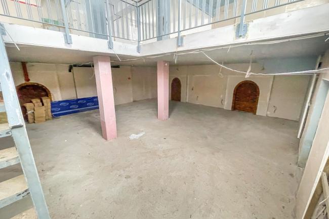 The Lord Clyde,  9 Wotton Road, Lewisham, London, SE8 5TQ
 3