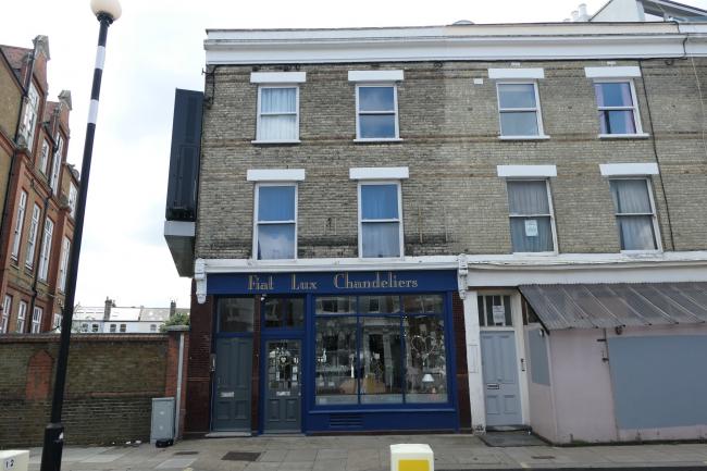 245A Lillie Road, Fulham, London SW6 7LN
 3