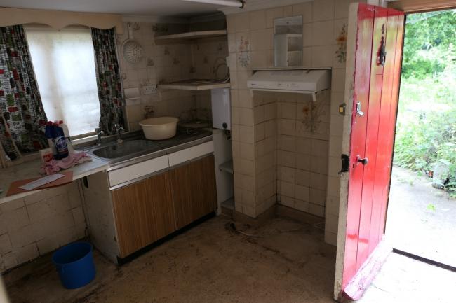 4 The Green, Marlow Road, Bisham, near Marlow, Buckinghamshire, SL7 1RY
 7