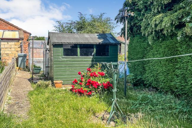 5 Harrington Street, Bourne, Lincolnshire, PE10 9HA
 6