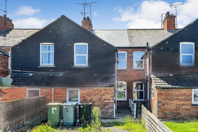 5 Harrington Street, Bourne, Lincolnshire, PE10 9HA
 6