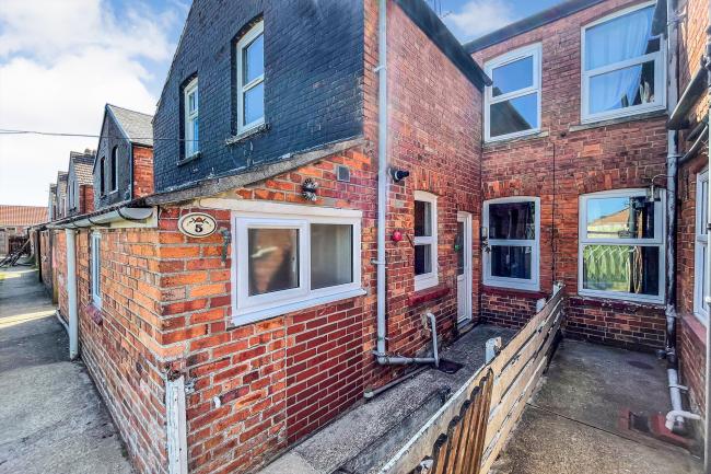 5 Harrington Street, Bourne, Lincolnshire, PE10 9HA
 6