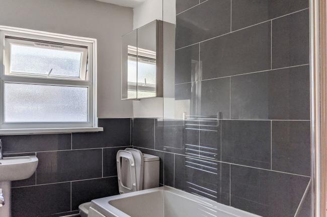 292a Brockley Road, London, SE4 2RA
 1