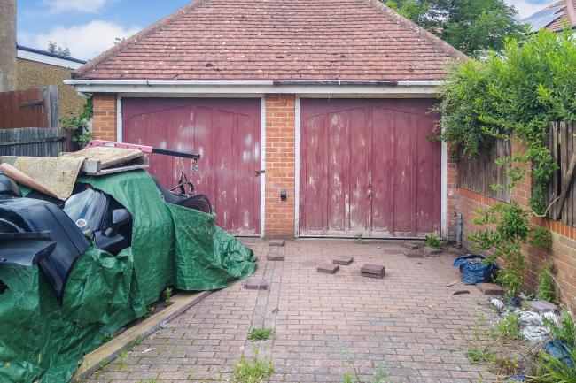 Garage and land at Pettsgrove Avenue, Wembley, HA0 3AF
 4