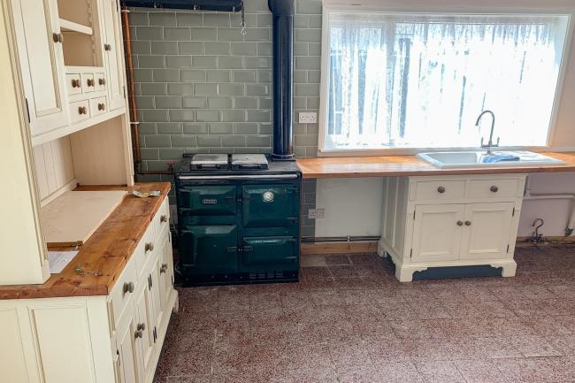 Mill House, Tolney Lane, Newark, NG24 1BZ
 6