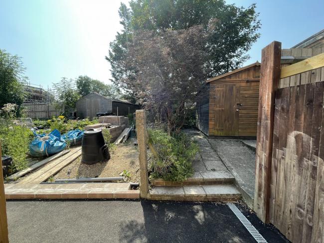 Flat 3, 5 Rumbridge Street, Totton, Southampton, Hampshire SO40 9DQ 4