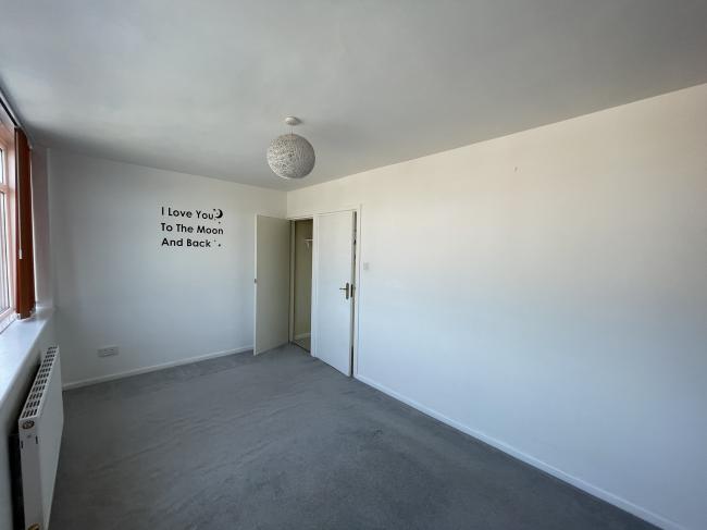 Flat 3, 5 Rumbridge Street, Totton, Southampton, Hampshire SO40 9DQ 4