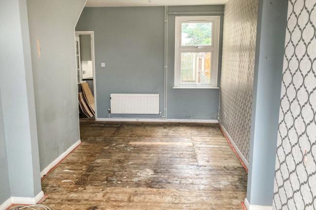 570 Bramford Road, Ipswich, IP1 5BQ 1