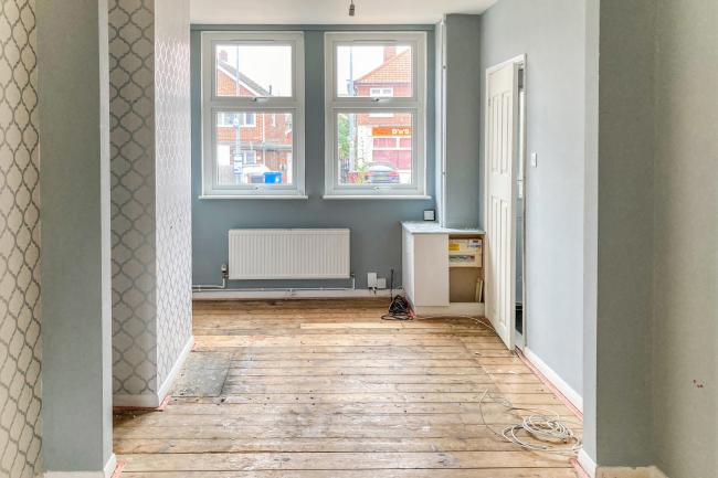 570 Bramford Road, Ipswich, IP1 5BQ 1