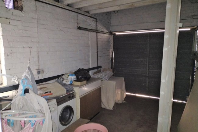 6 Forestdale, Southgate, London N14 7DP 10