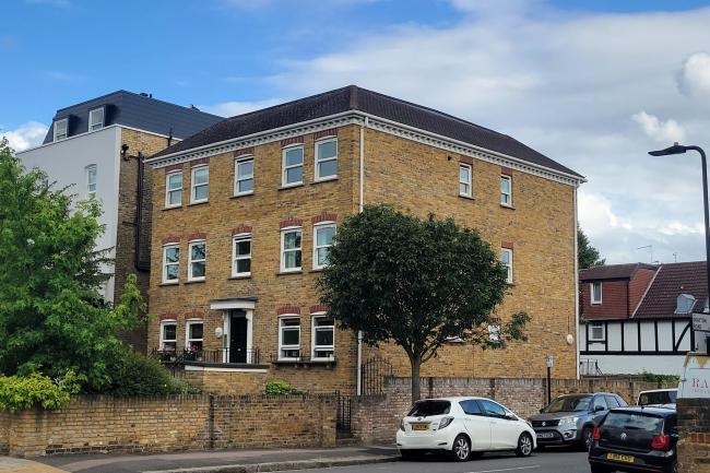 Chasholl, Sutherland Road, West Ealing, London, W13 0DT 10