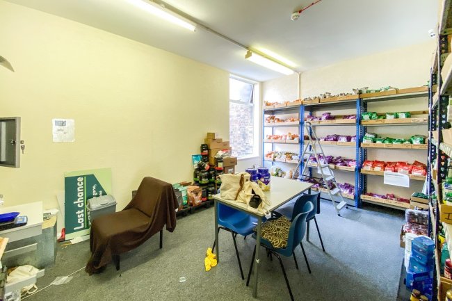 6 Angel Pavement, Royston, Hertfordshire, SG8 9AS 3