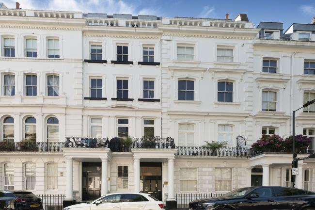 13 Sunderland Terrace, Bayswater London W2 5PA

 10