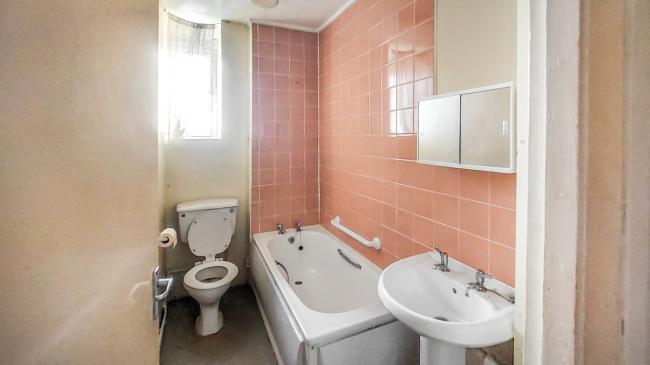 9 Stirling court, 29 Tavistock Street, Strand, London, WC2E 7NU
 5