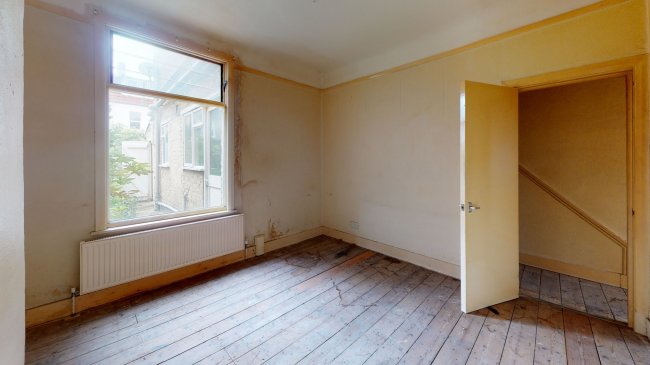 37 Khartoum Road, Tooting, London, SW17 0JA 1