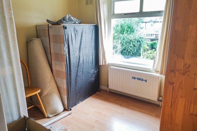 87 Fitzstephen Road, Dagenham, Essex RM8 2YJ 9