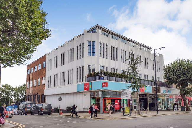 704-708 High Road, Finchley, London, N12 9QL 6