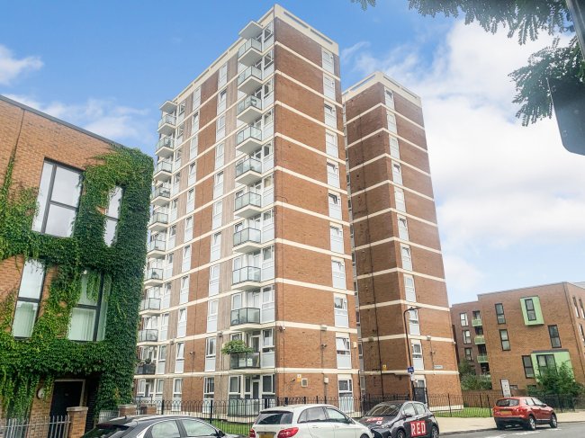 36 Laburnum Court, Laburnum Street, Haggerston, London, E2 8BH 6