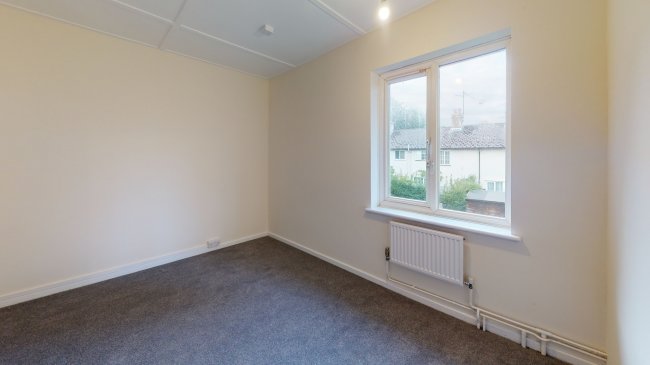 21 Pinehurst Cottages, Farnborough, Hampshire, GU14 7LJ
 6