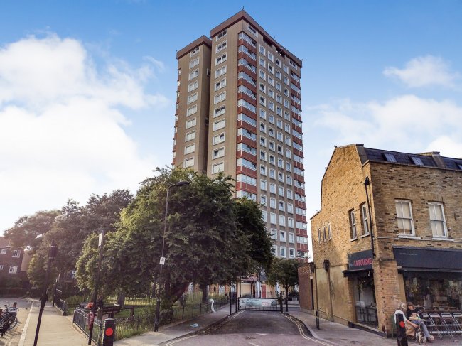 59 Welshpool House, Welshpool Street, Hackney, London, E8 4PE 10