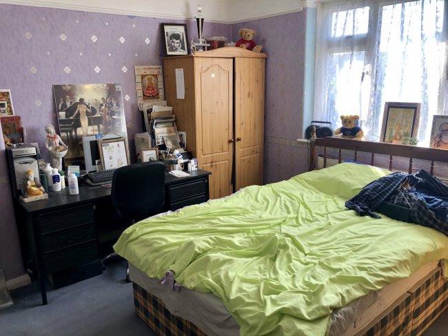 18 Kingsley Road, Barkingside, Essex, IG6 2LL 7