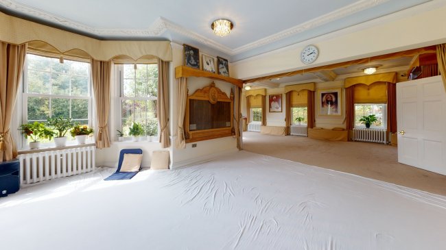 Stretton House, Stretton Court, off Watling Street, Hinckley, Leicestershire, LE10 3HZ 6