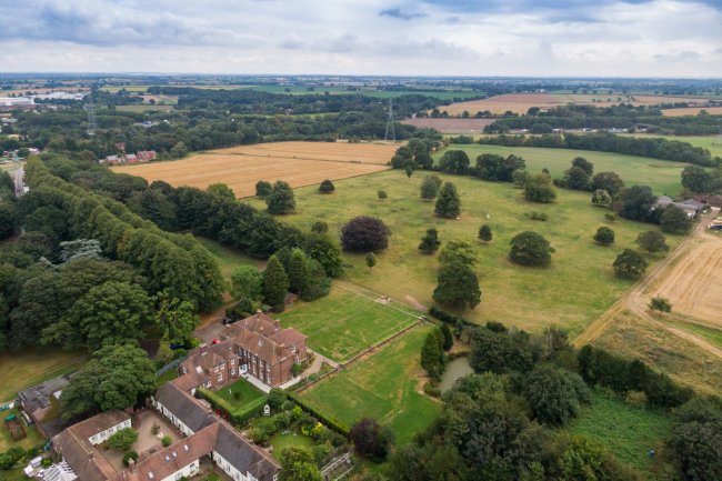 Stretton House, Stretton Court, off Watling Street, Hinckley, Leicestershire, LE10 3HZ 6